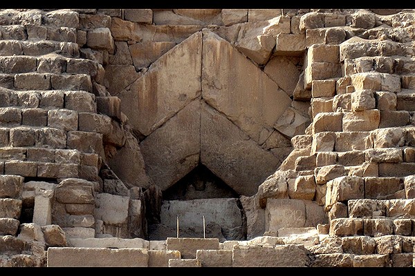 دالان‌ و اتاقهای اسرارآمیز و مخفی در اهرام مصر
